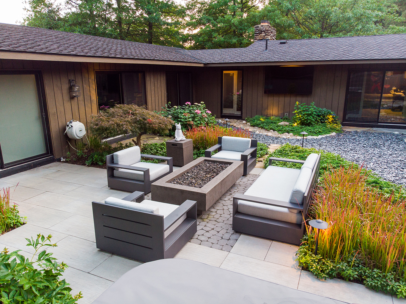 Five Things to Consider When Choosing Patio Furniture